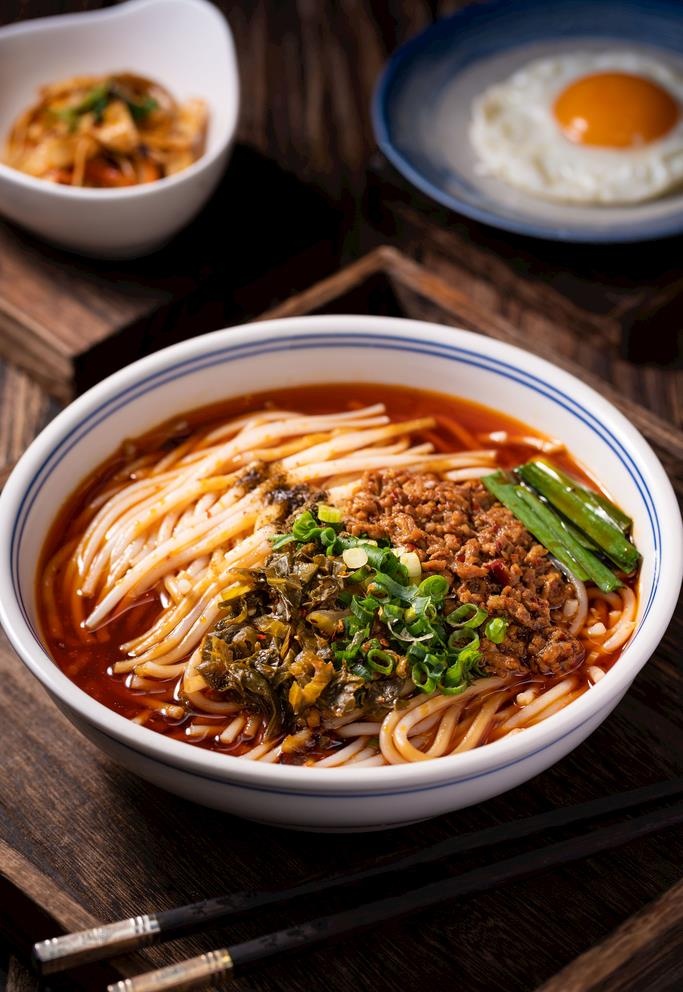 酸菜肉沫米线图片