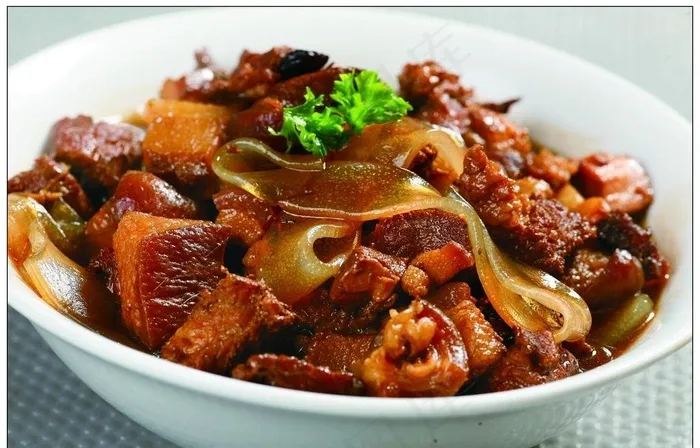 猪肉炖粉条图片