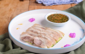 崖城猪肘肉图片