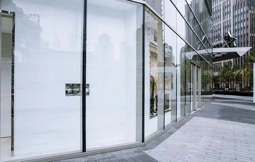 超清实拍商场建筑橱窗外立面图片 超清实拍商场建筑橱窗外立面图片