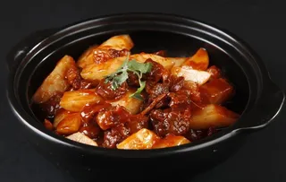 萝卜烧牛腩图片