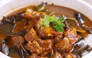 海带炖排骨图片