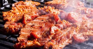 新疆馕坑烤肉图片