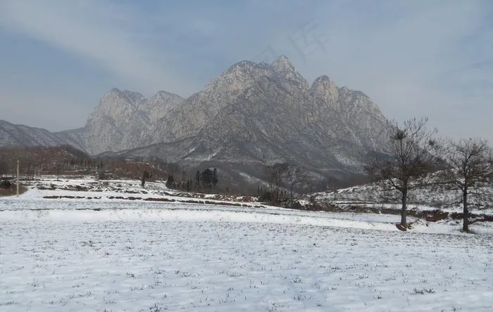 少室晴雪图片
