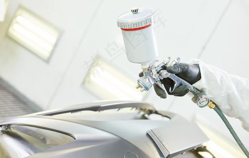 汽车喷漆图片