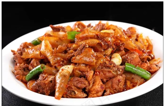 粉皮焖土鸡图片