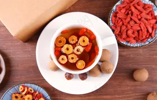 枸杞桂圆红枣茶图片