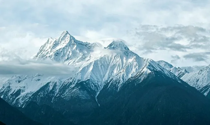 雪山图片