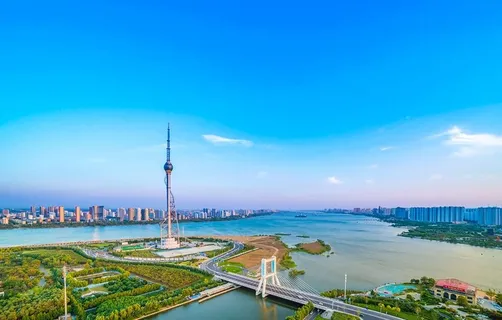 临沂三河口广播电视塔图片 临沂三河口广播电视塔图片