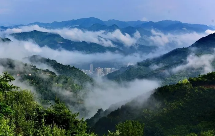 醉美小城图片