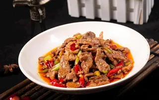 小炒黄牛肉图片