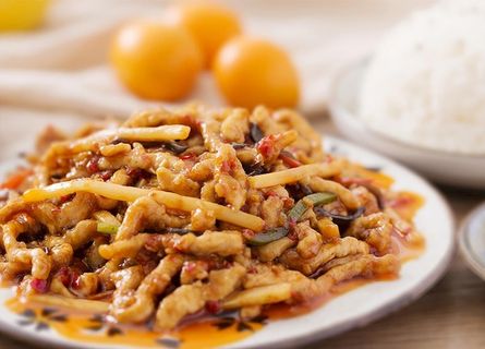 鱼香肉丝饭   图片