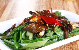 鲮鱼油麦菜图片