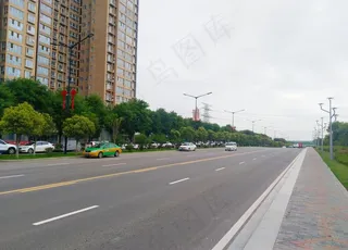 城市道路风景图片