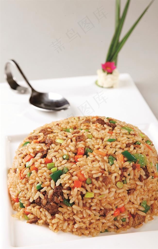 牛肉炒饭图片