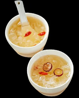 红枣银耳羹图片