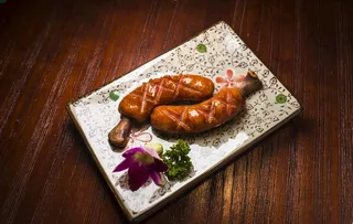 日本料理骨付香肠图片