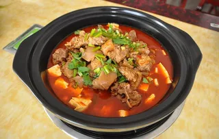 筋头巴脑锅图片