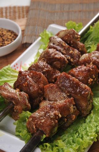 烧烤羊肉串 烧烤 烤串 羊肉 图片