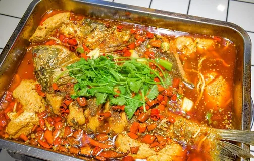 折耳根豆花烤鱼图片 折耳根豆花烤鱼图片