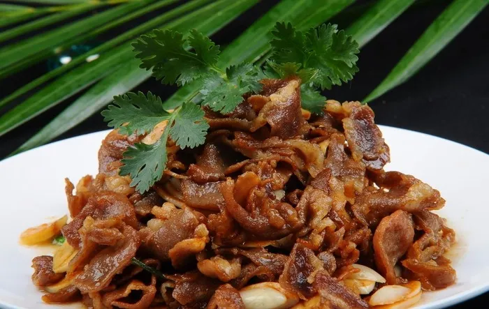 蒜爆羊肉图片