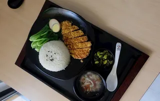 鸡排饭图片
