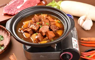 牛腩萝卜锅图片