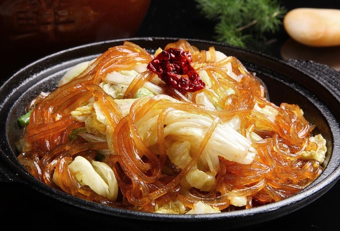 铁锅白菜粉条图片