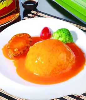 鲍鱼扣饭图片 鲍鱼扣饭图片