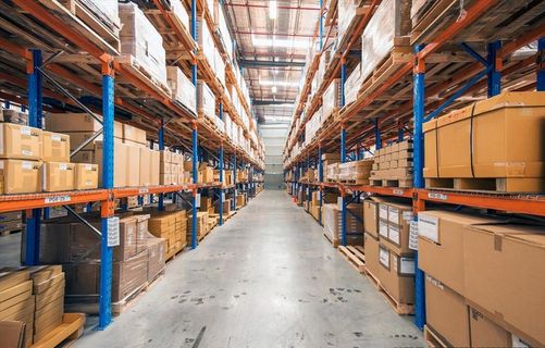 智能物流仓库图片