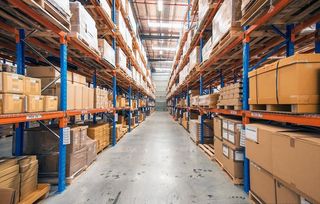 智能物流仓库图片