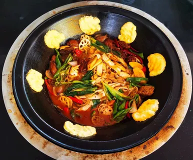 地锅鸡图片 地锅鸡图片