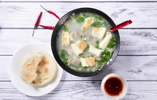 美食羊肉汤图片