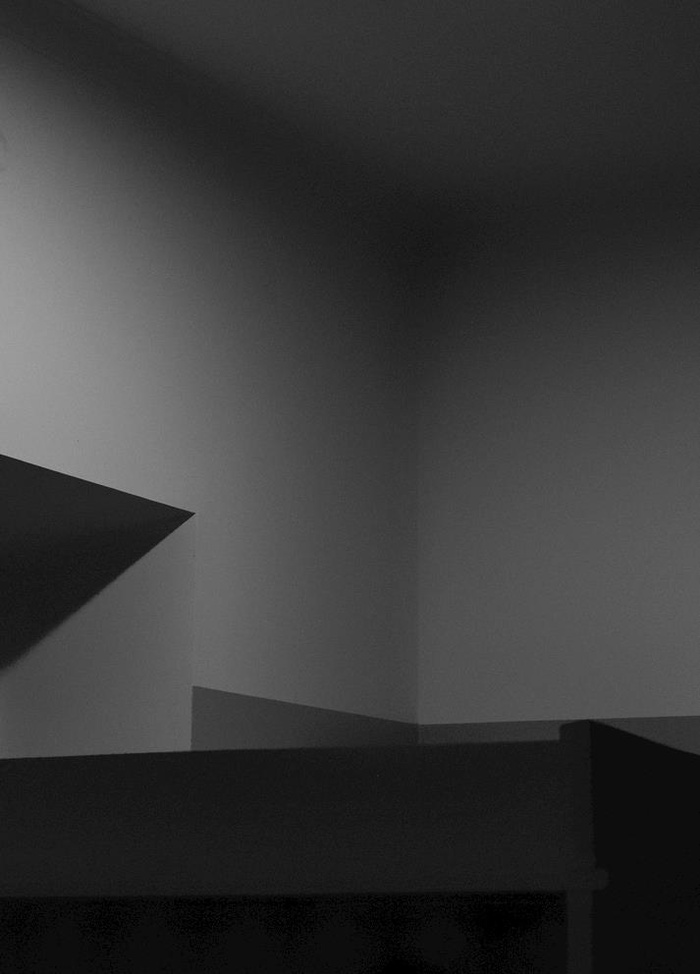 黑色创意背景图片