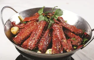干锅香辣鸭翅图片