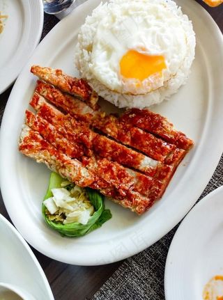 鸡排饭图片