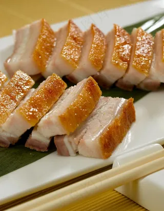 脆皮烧腩肉图片