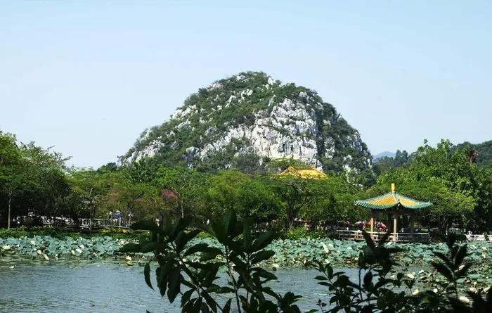 山青水秀图片