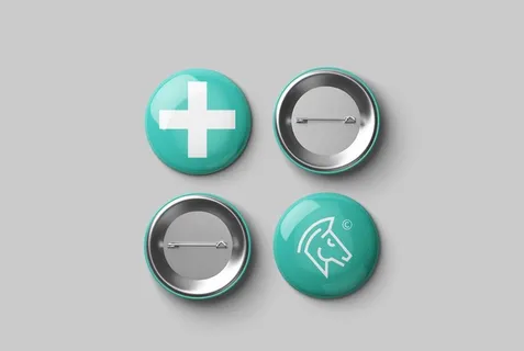 医院医疗胸章胸针套装VI样机图片