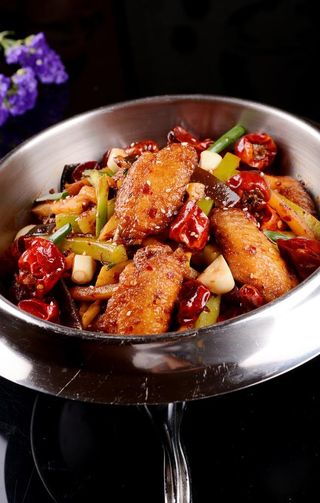 香锅鸡翅图片