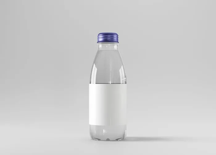 透明矿泉水瓶子图片