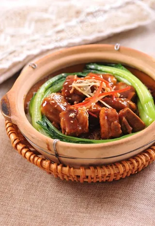 豆豉排骨煲仔饭图片