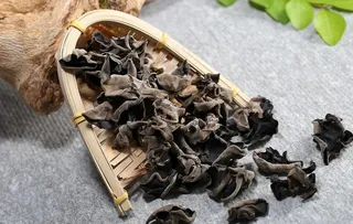 黑木耳秋木耳摄影图原图图片