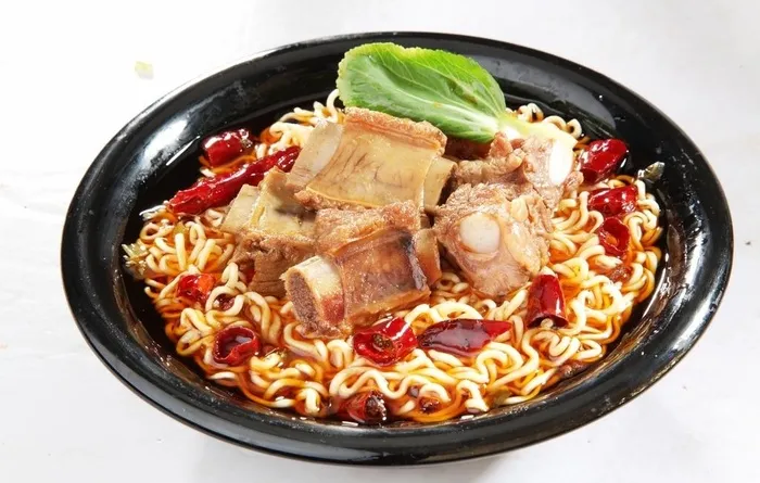 重庆小面 排骨小面图片
