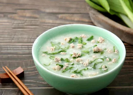 青菜瘦肉粥图片 青菜瘦肉粥图片