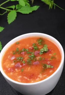 红蕃茄牛肉粥图片 红蕃茄牛肉粥图片
