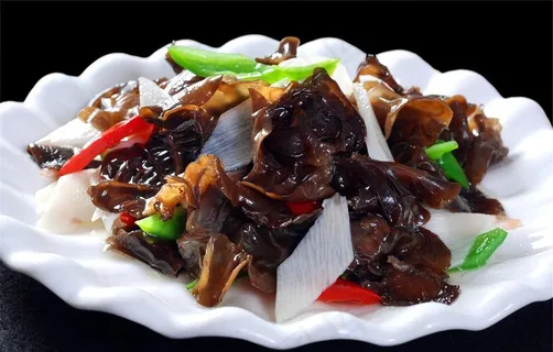 山药炒木耳图片 山药炒木耳图片