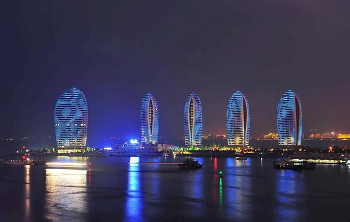 凤凰岛夜景图片