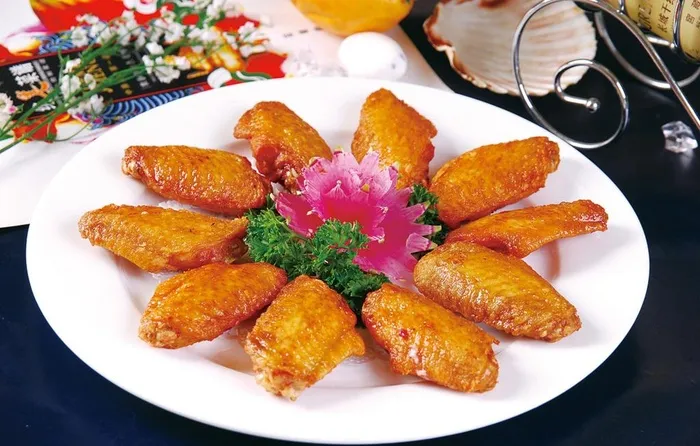 蒜香鸡中翅图片