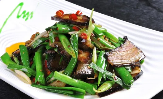 青蒜炒腊肉图片 青蒜炒腊肉图片